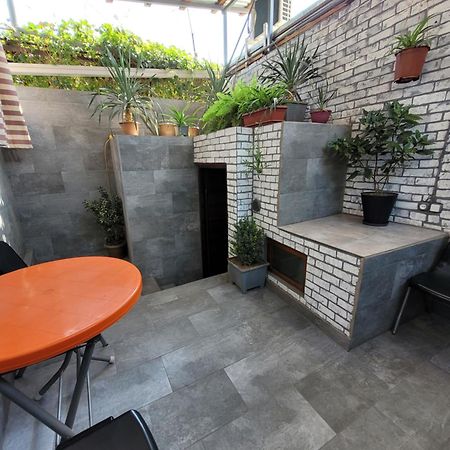 Villa Дом 33 Возле Клиники Астхик Erivan Exterior foto