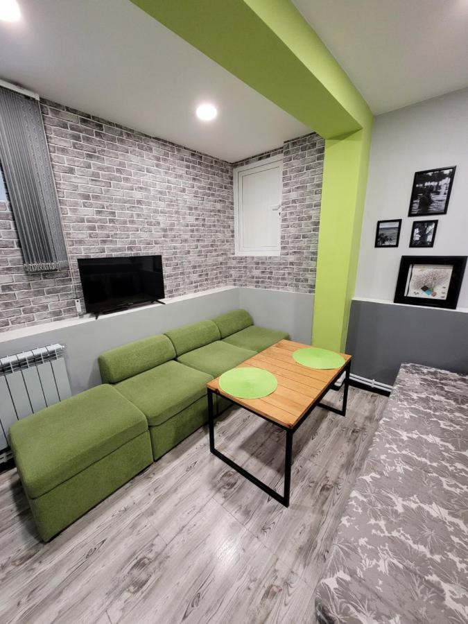 Villa Дом 33 Возле Клиники Астхик Erivan Exterior foto